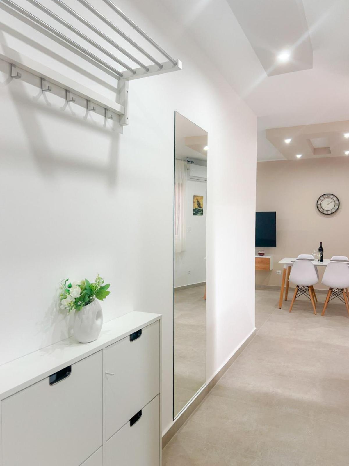 M&N Residence Τίβατ Δωμάτιο φωτογραφία